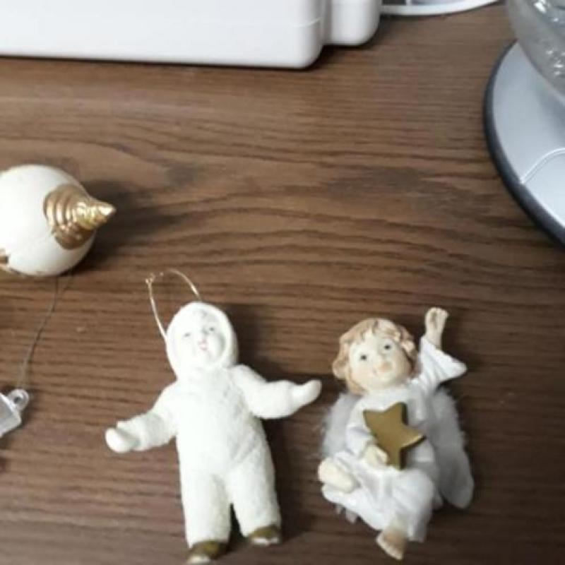 Diversen kerst versiering. Bieden is per foto