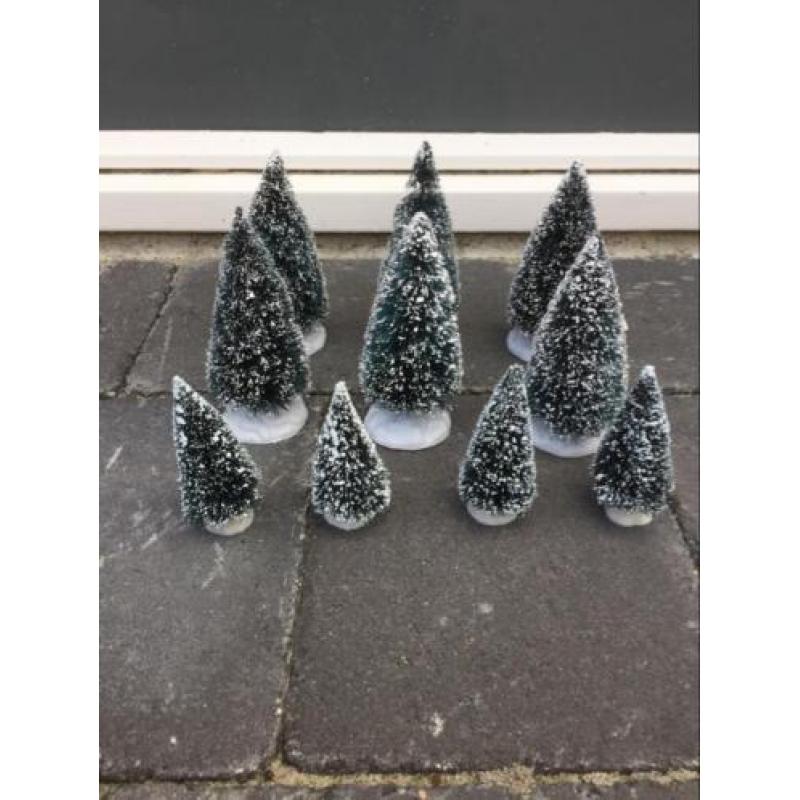 Lemax / Intratuin uitbreiding set kerstbomen - Verlichting