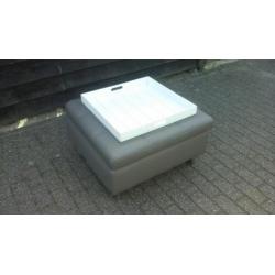 Salontafel Vierkante Grijze Hocker/Poef met Dienblad wit100%