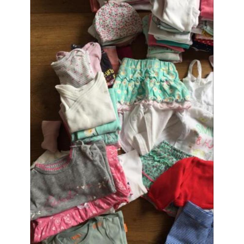 Baby kledingpakket maat 50/56