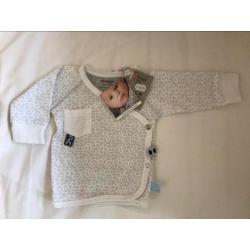 Baby overslagvestje van snoozebaby maat 50