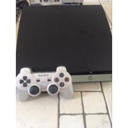 Ps3 slim met 1 Sony controller + 24 spellen en accesoires