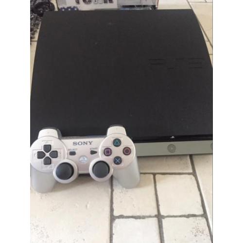 Ps3 slim met 1 Sony controller + 24 spellen en accesoires