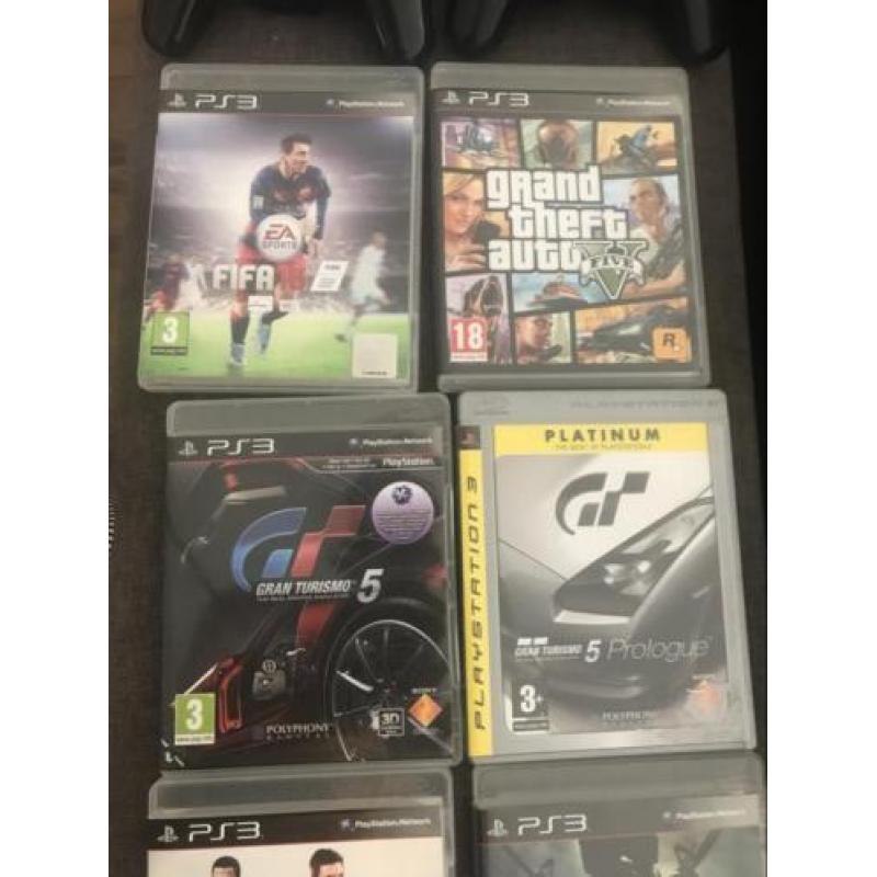 Playstation 3 met 2 controllers en 10 spellen