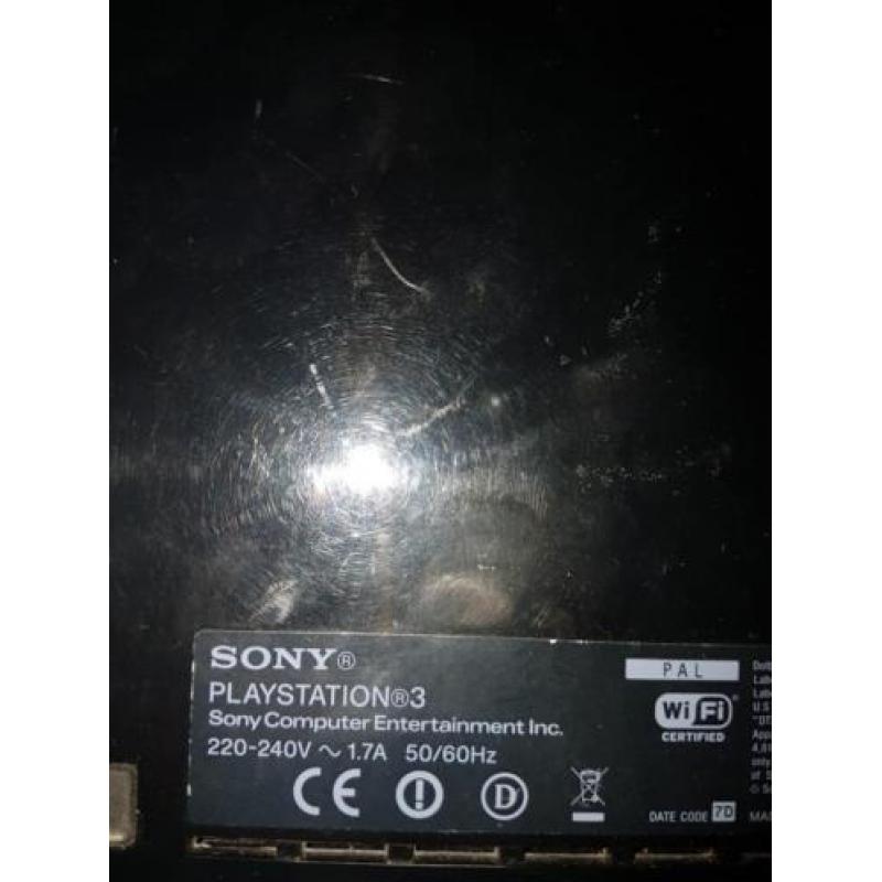 YLOD PS3 FAT 40GB YELLOW RING OF D EAD. PS3 is dus stuk en w