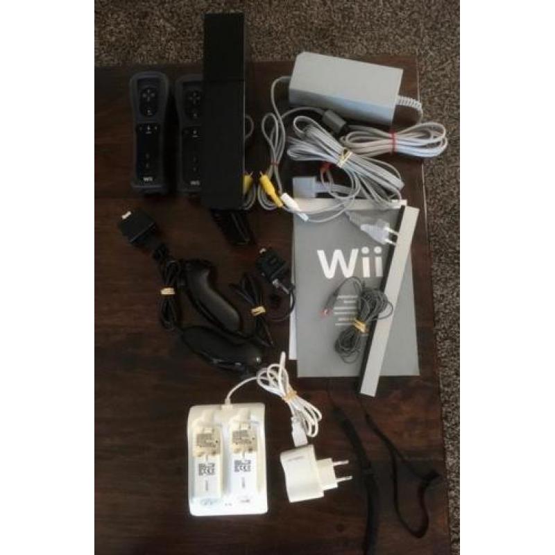 Complete Wii, 14 games, 44 skylanders