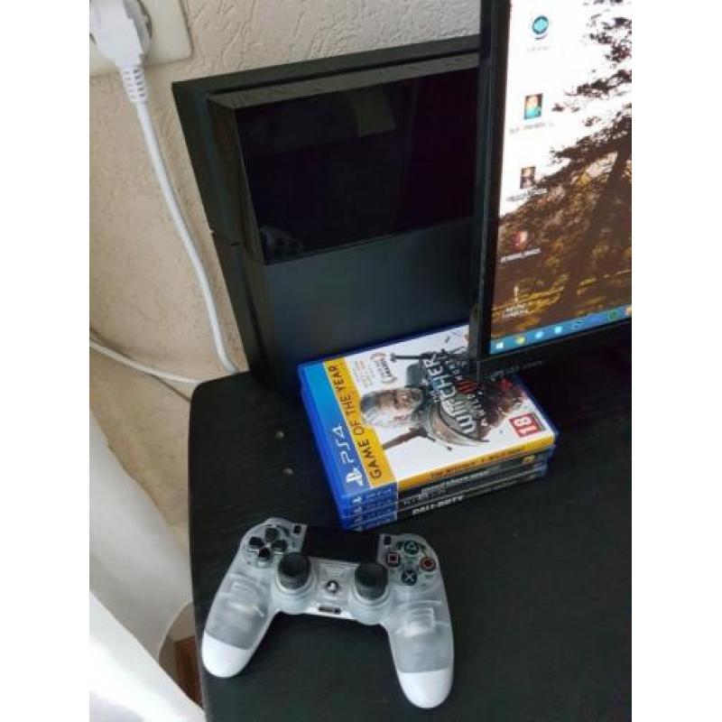 Playstation 4 500GB Met 4 Games