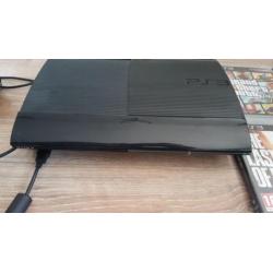 Playstation 3 500GB met 6 games