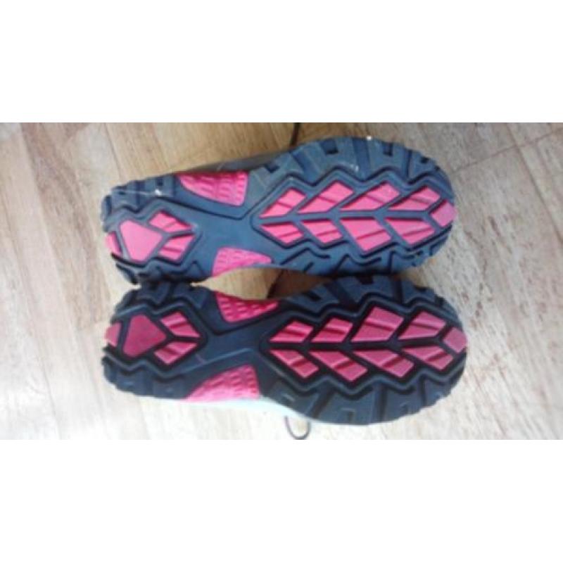 Human Nature Ortholite waterproof 38